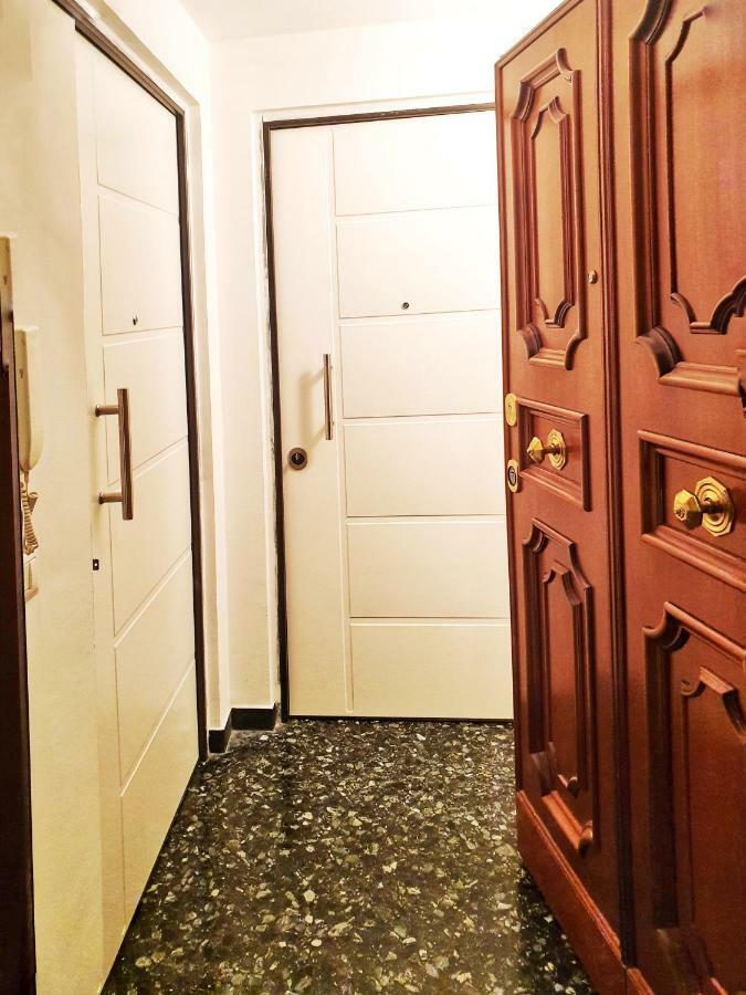Dolce Casa Di Sve Vicino La Stazione Apartment Genoa Exterior photo